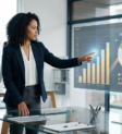 blogpilot-1781530407988-e1c633c0-869c-4c41-9112-caa8ffbaf964 Een conceptuele afbeelding die een netwerk van verbonden AI agents toont die informatie verzamelen voor een centraal brein.